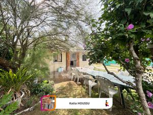 Maison avec terrain et dépendances  à deux pas des commerces