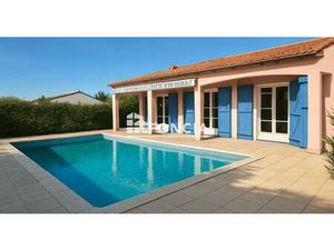 Maison familiale des années 2000 de 140 m² sur une parcelle de terrain arboré de 790 m² av