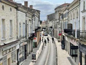 Location Appartement 2 pièces à Lesparre-Médoc (33340) : à louer 2 pièces / 42m² Lesparre-