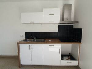 T2 avec garage à Maing.