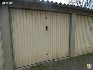 Garage/box 24 m² Saint Florent Sur Cher