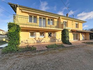 Maison Saint Denis Les Bourg 6 pièces 100 m2