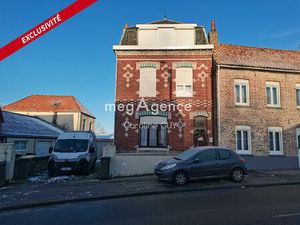 St MOMELIN: Immeuble de rapport de rapport 5 Minutes de St-Omer