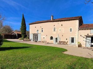 Maison ancienne - 242m ²