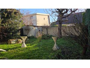 TERRAIN 240m2 - JARDIN PARISIEN