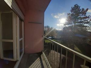 BEAU T3 AVEC BALCON REFAIT A NEUF