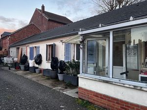 Maison à vendre 3 pièces FITZ JAMES (60) - 270 000 euros -