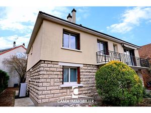 Maison individuelle 5 chambres avec jardin arboré  à 2 pas d