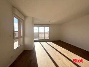 Location Appartement 4 pièces à Thorigné-Fouillard (35235) : à louer 4 pièces / 81m² Thori