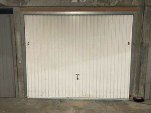 Garage fermé à Tournamy …..