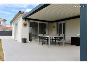 Maison à louer Clarensac