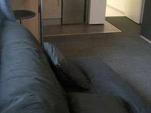 STUDIO MEUBLE ETUDIANT 28m2 LE CAMPUS YSCHOOLS UTT EPF IUT ESTP