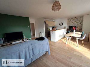Location Appartement 3 pièces à Landerneau (29800) : à louer 3 pièces / 70m² Landerneau
