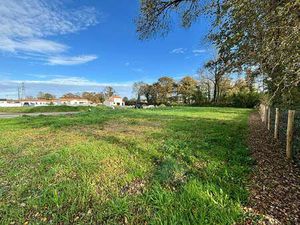 Vente Terrain à Challans (85300) : à vendre / 373m² Challans