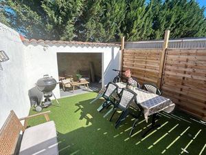 Appartement T3 avec jardinet dans petite copropriété