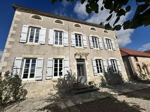 Maison de luxe de 269 m2 en vente Gannat  Auvergne-Rhône-Alpes