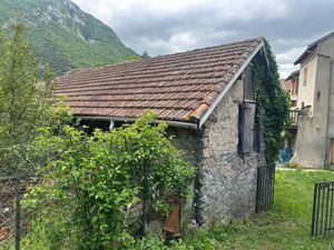 Vente maison 50 m² à Tarascon-sur-ariege (09400)  39 000 €