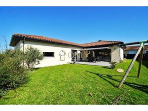 Vente maison 4 pièces 104 m² Villars-les-Dombes (01330)