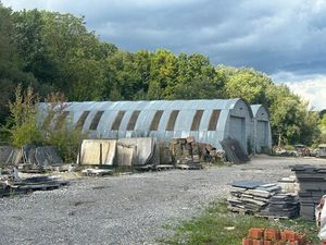 à louer Local commercial – 2 500 € |Ceintrey