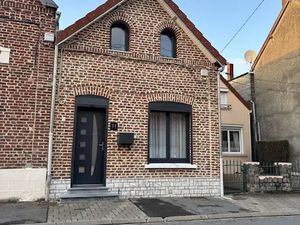 Vente maison 5 pièces 82 m² à Solesmes (59730)  107 000 €