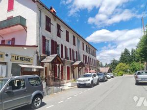 Vente appartement 1 pièce 34 m² Lucéram (06440)