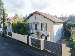 Achat Maison 6 pièces 184m²