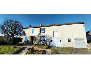 Vente maison 6 pièces 105 m² à Champs (63440)  168 000 €