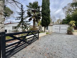Plain-pied deux chambres et gîtes T2 à SÉMOUSSAC