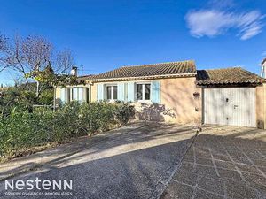 Villa T4 plain pied de 88m² avec garage sur 520m² de terrain - Le Val
