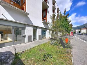 Location Local commercial 193m² GRENOBLE 38100