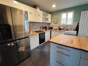 Vente maison 7 pièces 164.5 m² à Beaumont-le-Roger (27170)  199 990 €