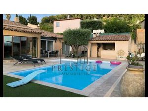 AU CALME ABSOLU ET SANS VIS-à-VIS MAISON INDIVIDUELLE DE PLAIN-PIED SUR 759M² de terrain