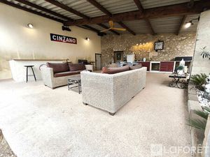 ORGON - Maison 4 pièces ? 202 m² utiles ? Garages & Piscine