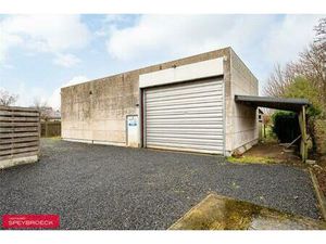 Industrieel gebouw te koop in Gottem
