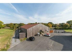 Commerciële eigendom te koop in Kuurne