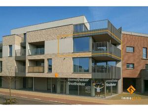 Instapklaar 1- slaapkamerappartement op 2e verdieping in het centrum van Lommel!
