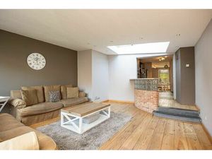 Charmante lichtrijke woning met ruime tuin