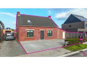 Instapklare vrijstaande woning met grote tuin in Berkenbos!