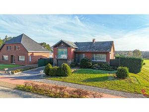 Rustig gelegen woning met 3 slpks en renovatiepotentieel!