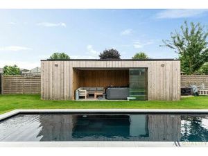 Ruime woning in het charmante Branst