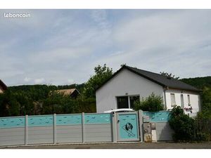 Maison de plain pied entre champs et fôret