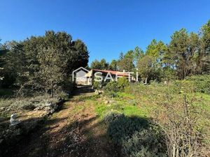 Annonce vente maison 4 pièces de 102m2 à Tourves (83170) - ParuVendu.fr ref 992783725649