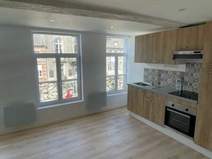 Appartement lumineux place leclerc