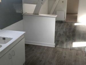 Appartement F2 au calme