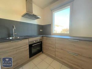 Location Appartement 2 pièces 49m² TARASCON 13150