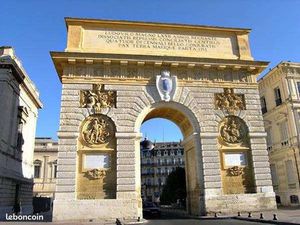 Parking/box 1 pièce 14 m²