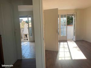 Maison mitoyenne avec jardin  garage et sous-sol Angoulême