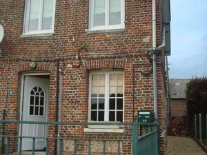 Loue maison mitoyenne de 67 m2 avec jardinet