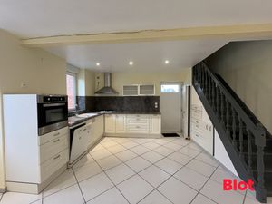 Location Maison 4 pièces 68m² MEDREAC 35360