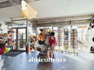Fonds de commerce – 109 m² – Idéal activité événementielle à Chartres